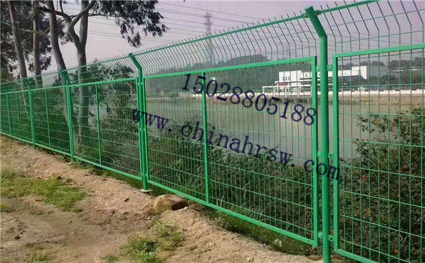 公路护栏隔离栅